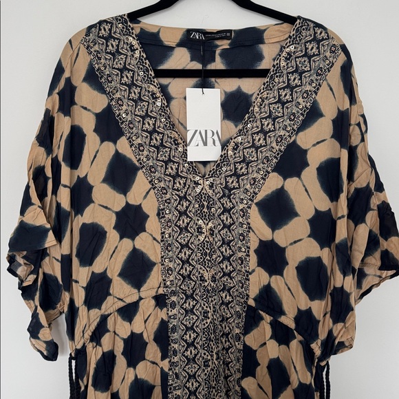 Zara NWT Printed Kaftan Dress Chic Black and Cream Oversized - Size M/L - Picture 3 of 7